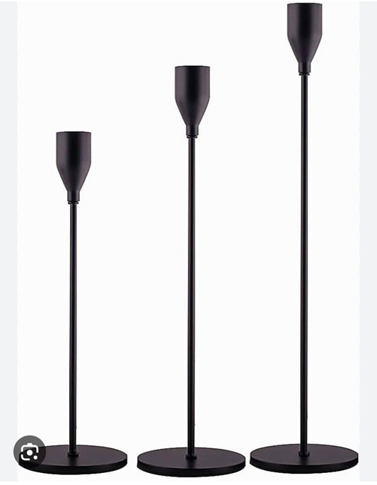 Candelabro negro